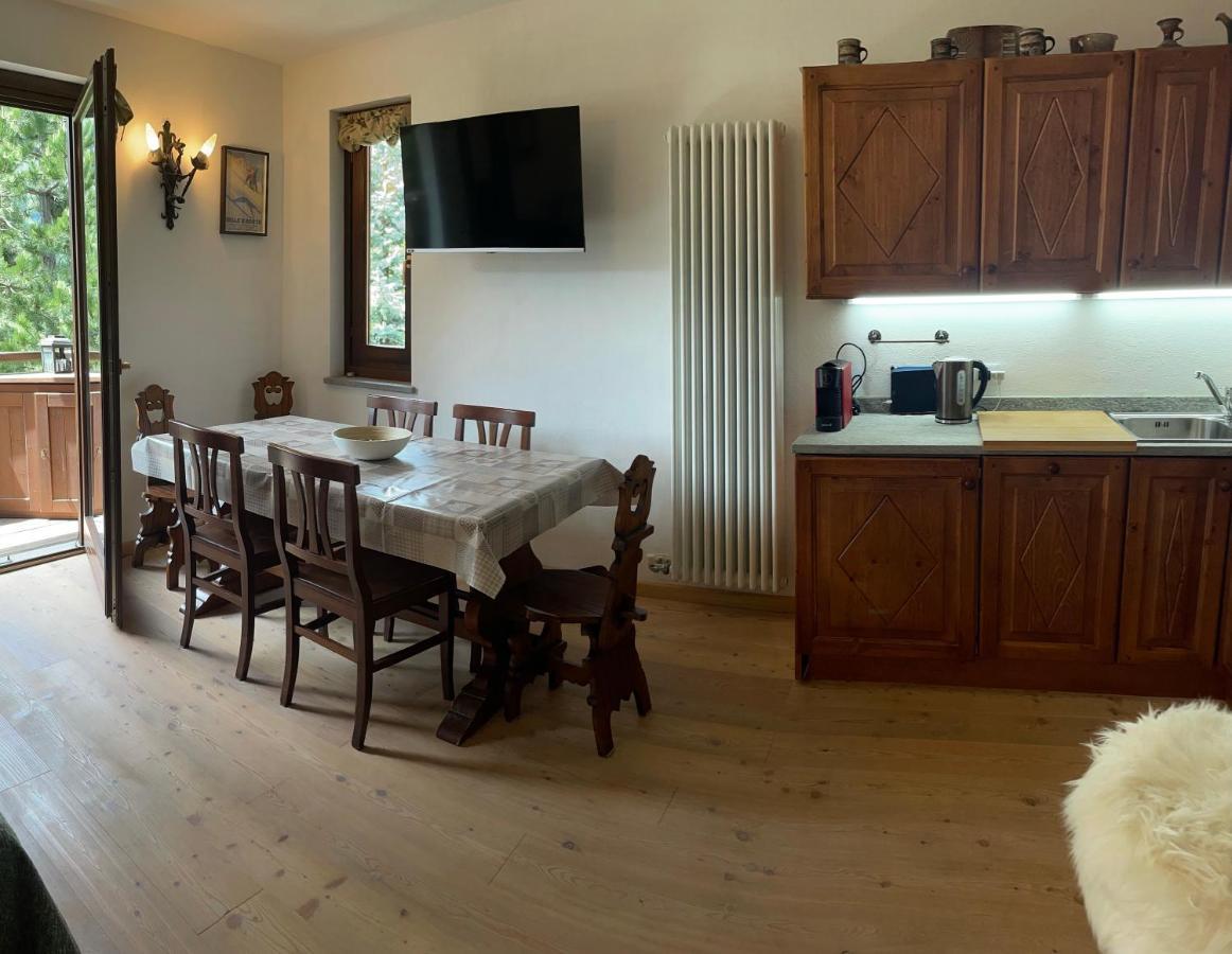 Courmayeur~Navetta Gratuita Per Il Centro+Impianti Exterior photo